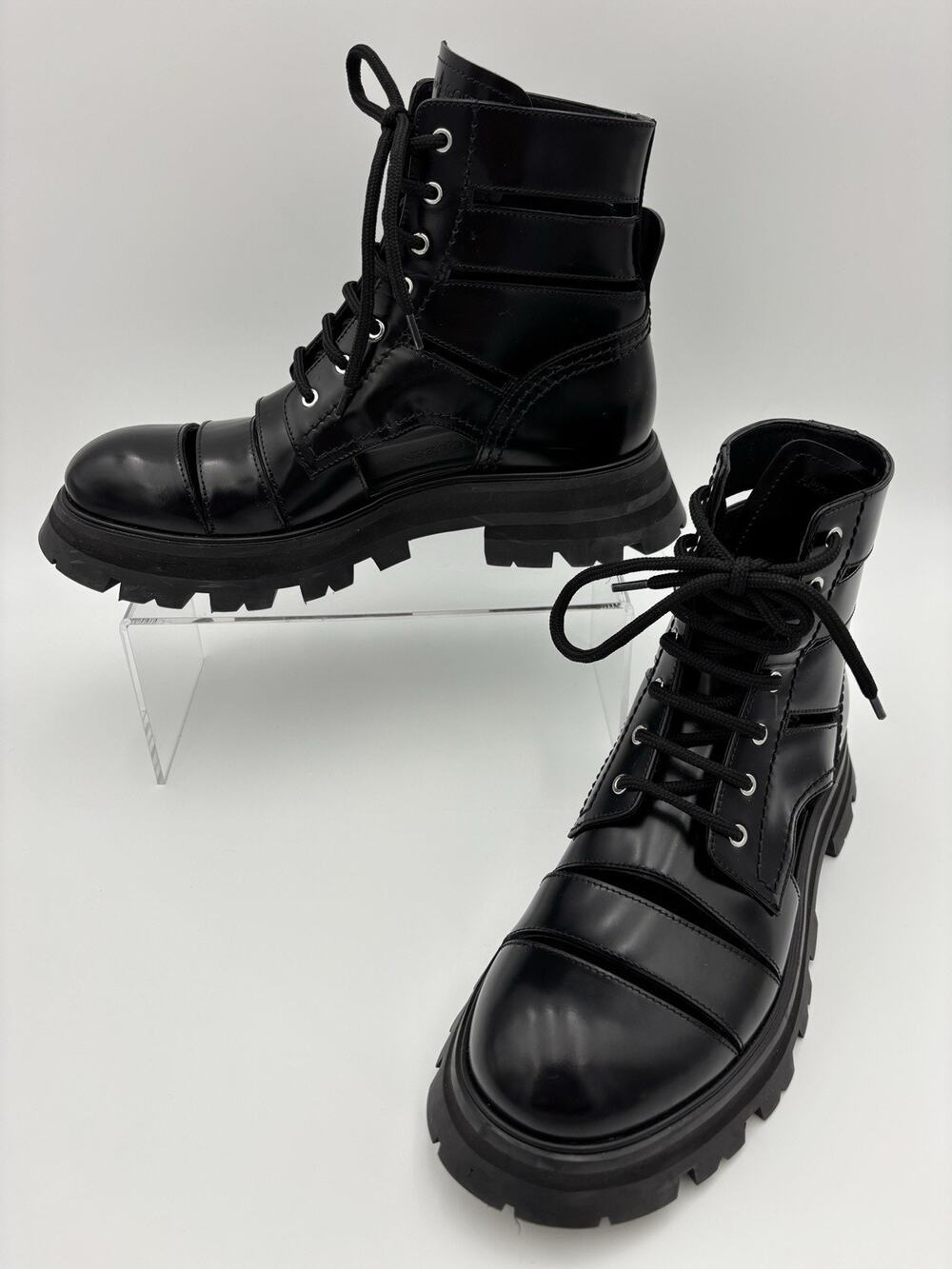 Alexander McQueen Wander Leather Cutout Combat Boots Black Size 39 / 9